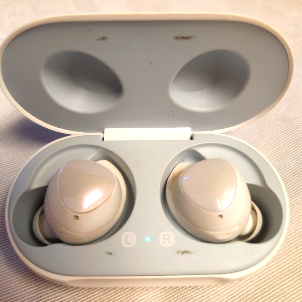 Samsung Galaxy Earbuds SM R170 Bluetooth Wireless